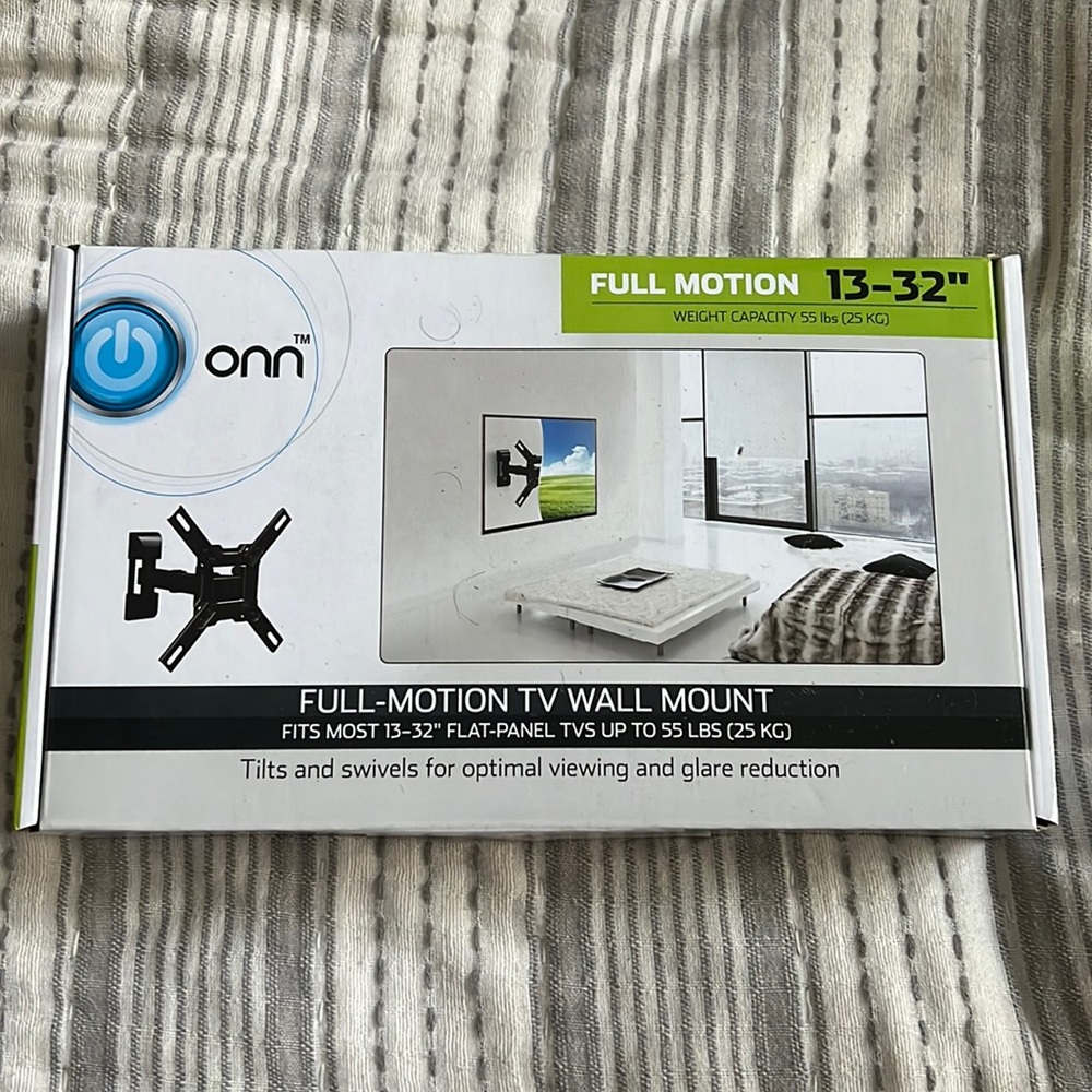 COPY - TV/Monitor Wall mount 13-32 inches